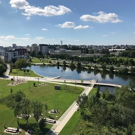 Apartment Le Rio, Avec Terrasse & Parking *